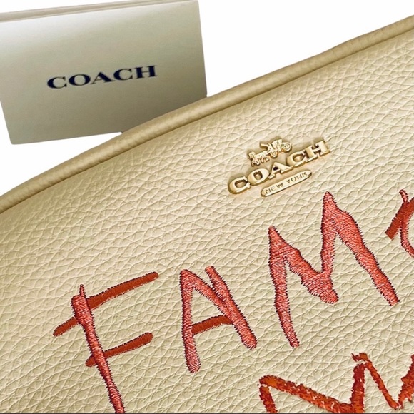 NWT Coach X Jean Michel Basquiat Boxy Cosmetic Case - Picture 2 of 4